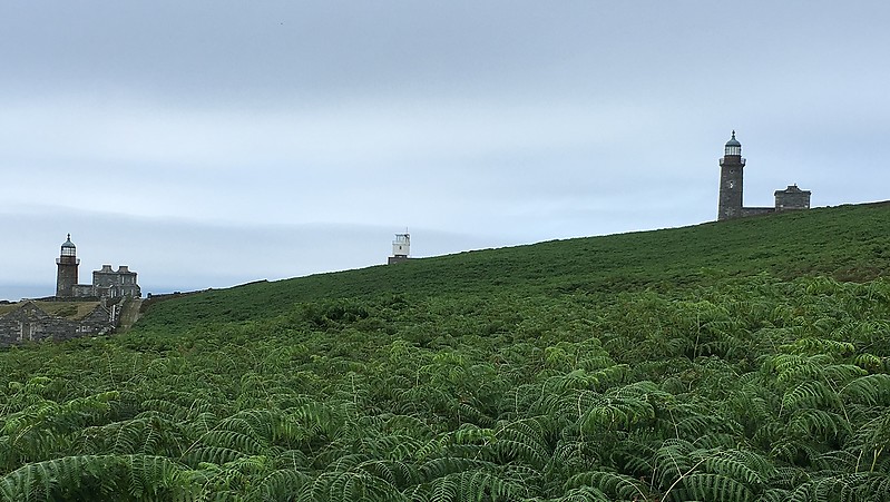 Isle of Man / Calf of Man Low lighthouse
Calf of Man High on a background
Keywords: Isle of man;Irish sea