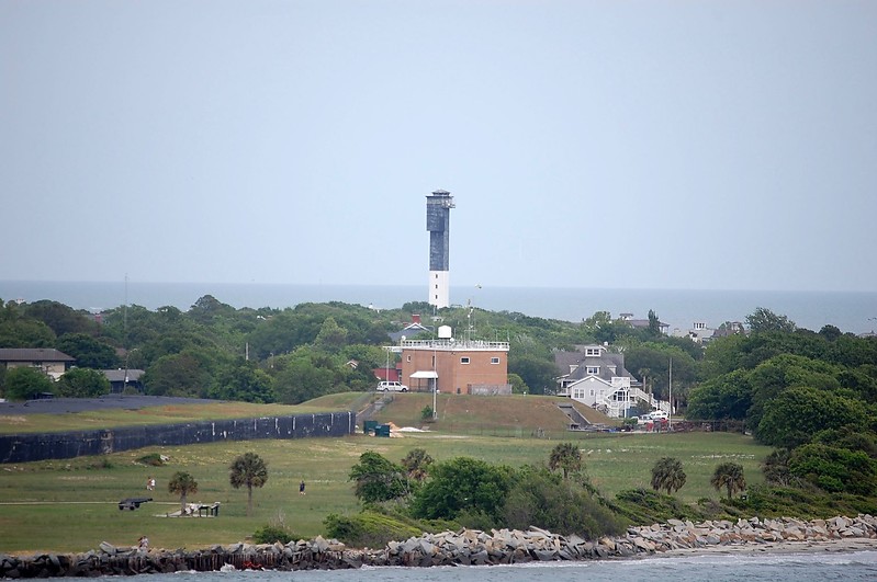 South Carolina / Charleston / Sullivans Island lighthouse
Author of the photo: [url=https://www.flickr.com/photos/bobindrums/]Robert English[/url]
Keywords: South Carolina;Atlantic ocean;United States;Charleston;Vessel Traffic Service