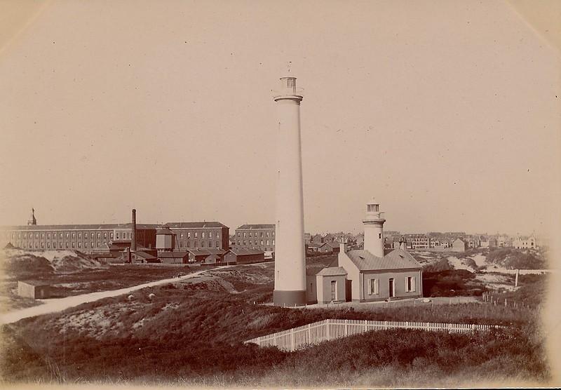 Strait of Dover / Old Berck lighthouses - historic photo
Photo 1895
Keywords: Strait of Dover;Berck;France;Historic