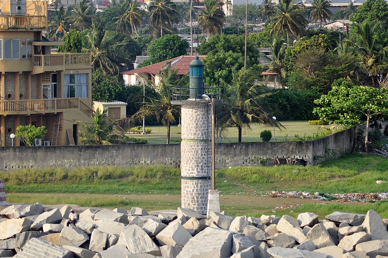 Abidjan / Canal de Vridi Jetée Nord Lighthouse
Keywords: Abidjan;Ivory coast;Gulf of Guinea