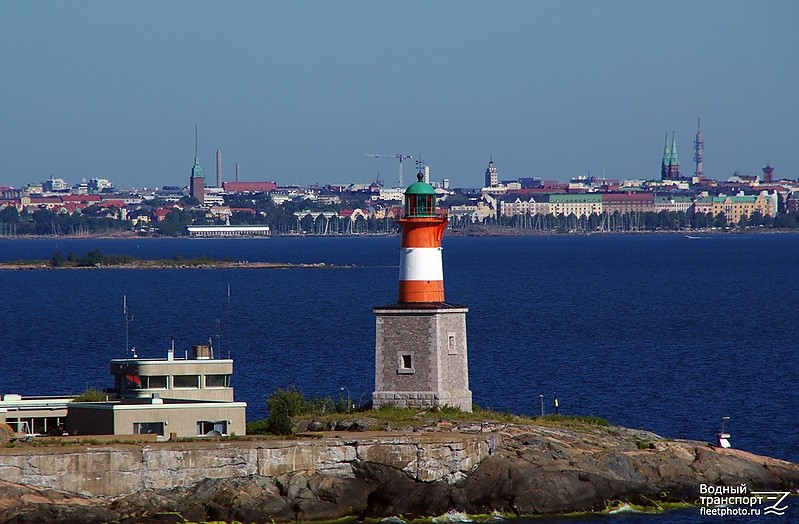 Helsinki / Harmaja (Range Front) Lighthouse 
Author of the photo [url=http://fleetphoto.ru/author/645/]tallart[/url]
Keywords: Helsinki;Gulf of Finland;Finland;Vessel traffic service