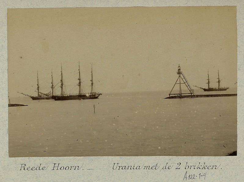 IJsselmeer / Hoorn breakwater light - historic picture
photo 1888 
Keywords: IJsselmeer;Hoorn;Netherlands;Historic