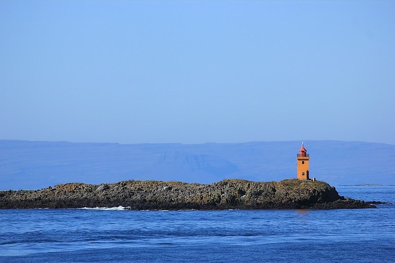 Flatey island / Klofningur lighthouse
Author of the photo yojick
Keywords: Iceland;Atlantic ocean;Flatey