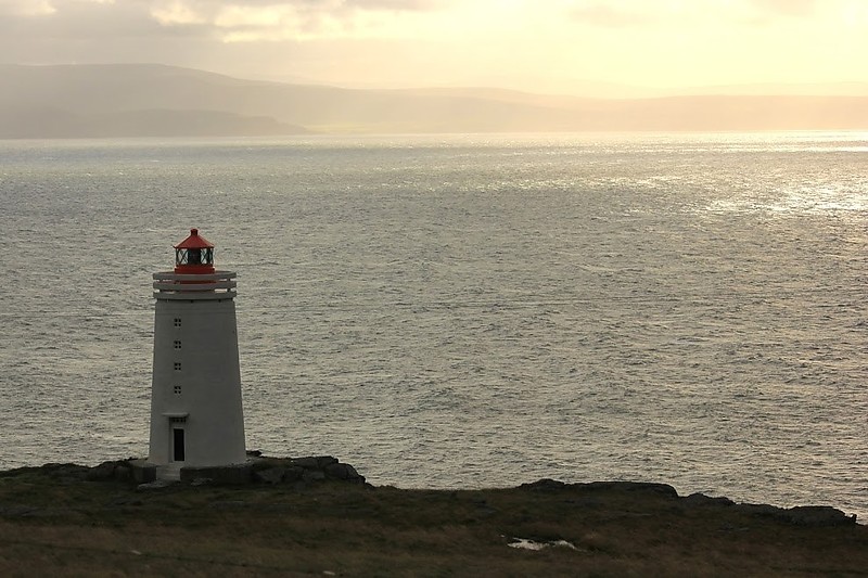 Skarð lighthouse
AKA Vatnsnes
Author of the photo yojick
Keywords: Vatsnes;Iceland;Hunafloi;Greenland sea