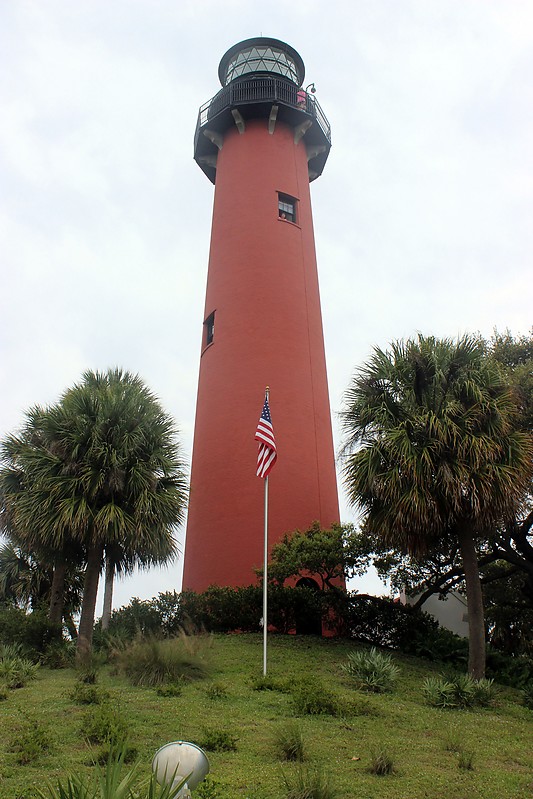 Florida / Jupiter Inlet lighthouse
Author of the photo: [url=https://www.flickr.com/photos/31291809@N05/]Will[/url]
Keywords: Florida;Jupiter;United States;Atlantic ocean