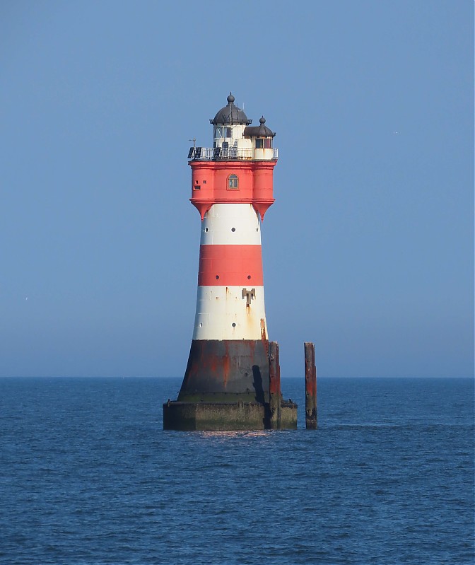 WESER - Roter Sand Lighthouse
Author of the photo: [url=https://www.flickr.com/photos/21475135@N05/]Karl Agre[/url]
Keywords: Bremerhaven;Germany;North sea;Offshore