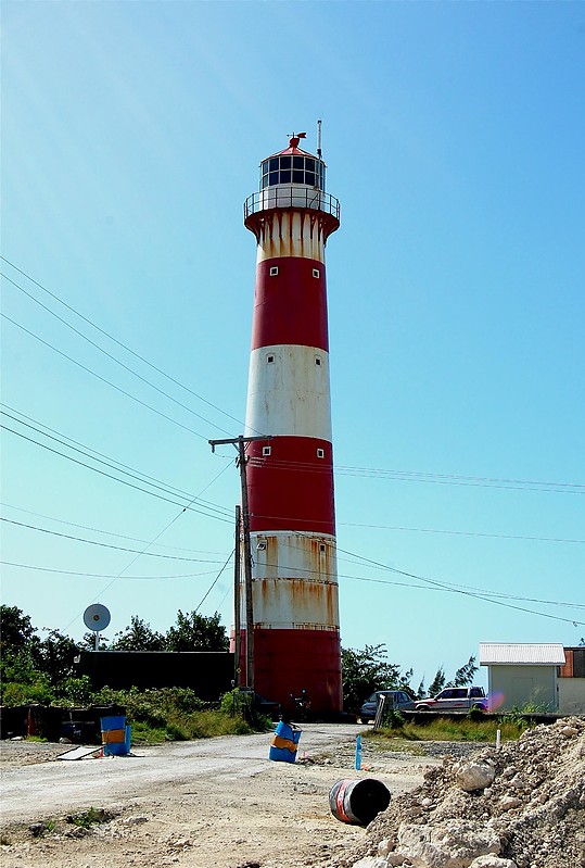 South Point Lighthouse
Author of the photo: [url=https://www.flickr.com/photos/bobindrums/]Robert English[/url]
Keywords: Barbados;Atlantic ocean