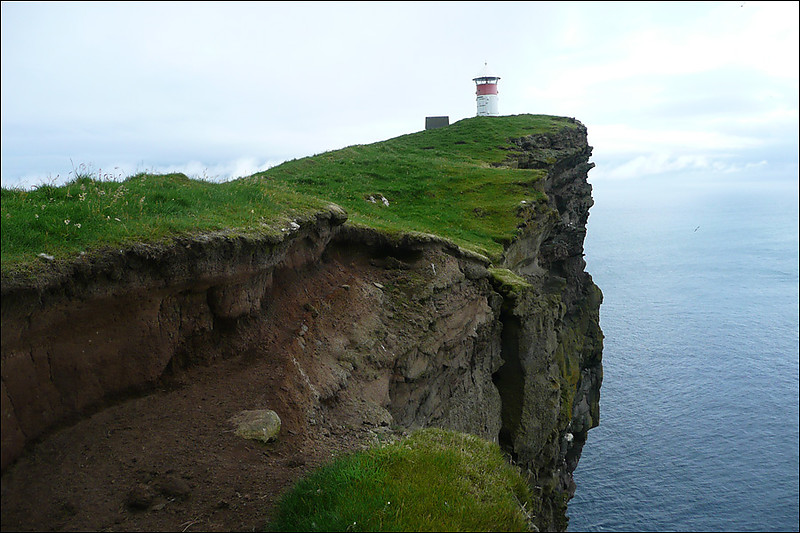 Stóra Dímun Lighthouse
Author of the photo: [url=http://www.jenskjeld.info/]Marita Gulklett[/url]

Keywords: Faroe Islands;Atlantic ocean