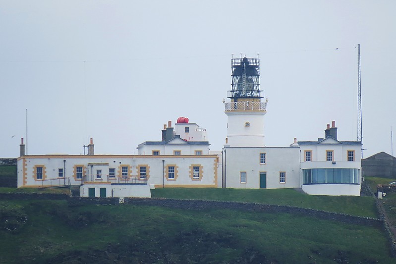 Shetland islands / Sumburgh Head lighthouse
Author of the photo: [url=https://www.flickr.com/photos/larrymyhre/]Larry Myhre[/url]

Keywords: Shetland Islands;Atlantic ocean;United Kingdom;Scotland
