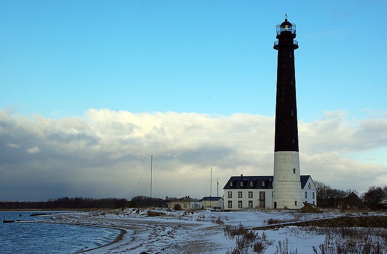 Saaremaa / Sorve lighthouse
Author of the photo [url=http://fleetphoto.ru/author/645/]tallart[/url]

Keywords: Saaremaa;Estonia;Baltic sea;Winter