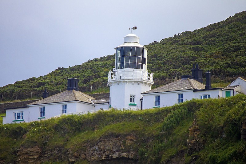 Whitby High Lighthouse
Author of the photo: [url=https://jeremydentremont.smugmug.com/]nelights[/url]
Keywords: Scarborough;England;North sea