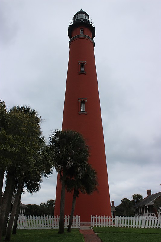 Florida / Ponce de Leon Inlet Lighthouse
AKA Mosquito inlet
Author of the photo: [url=https://www.flickr.com/photos/31291809@N05/]Will[/url]
Keywords: Florida;United States;Atlantic ocean