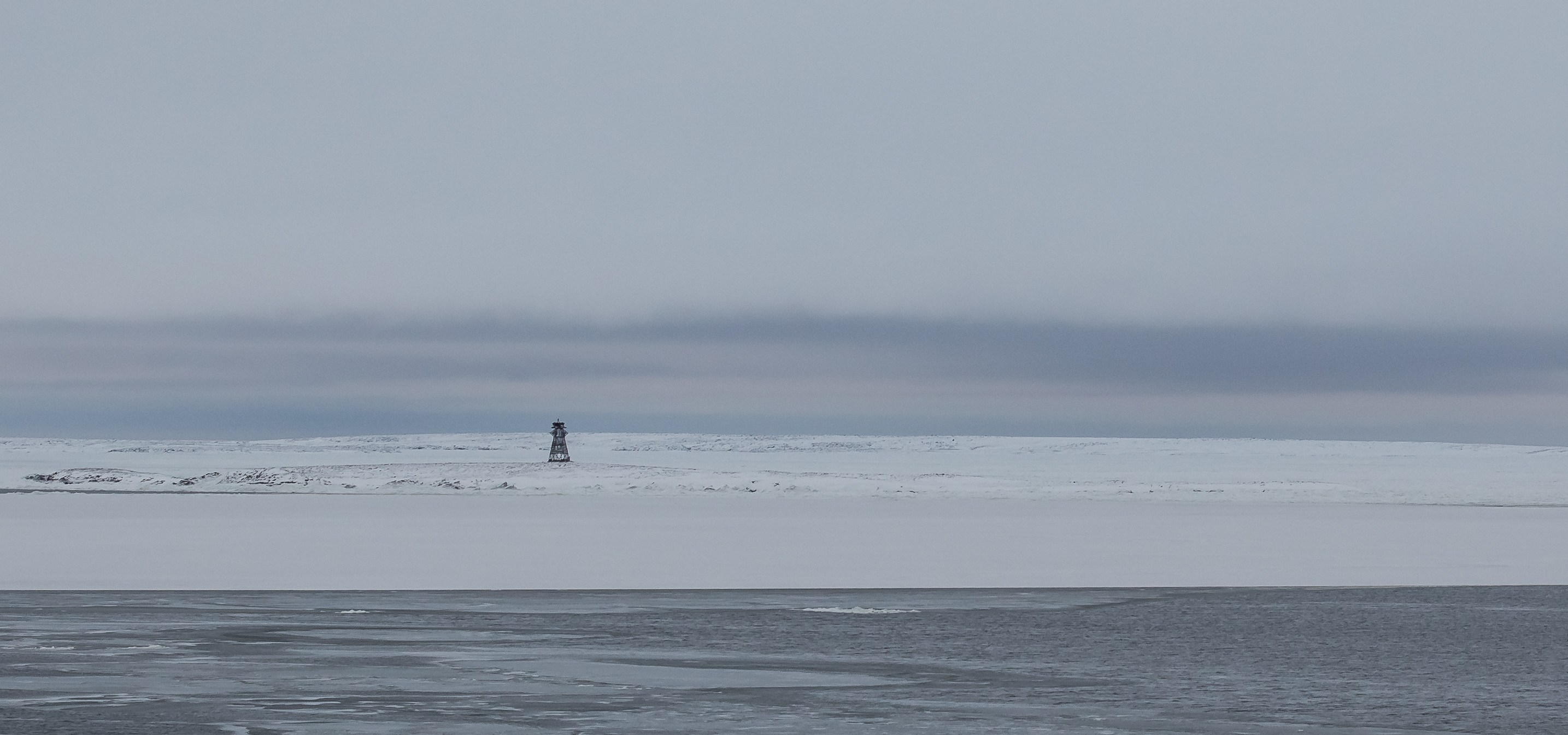 Arctic coast of Russia - Kara sea / Shvetsov island light - World of ...
