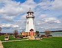Mariners_Memorial_Lighthouse_detroit_river23.jpg