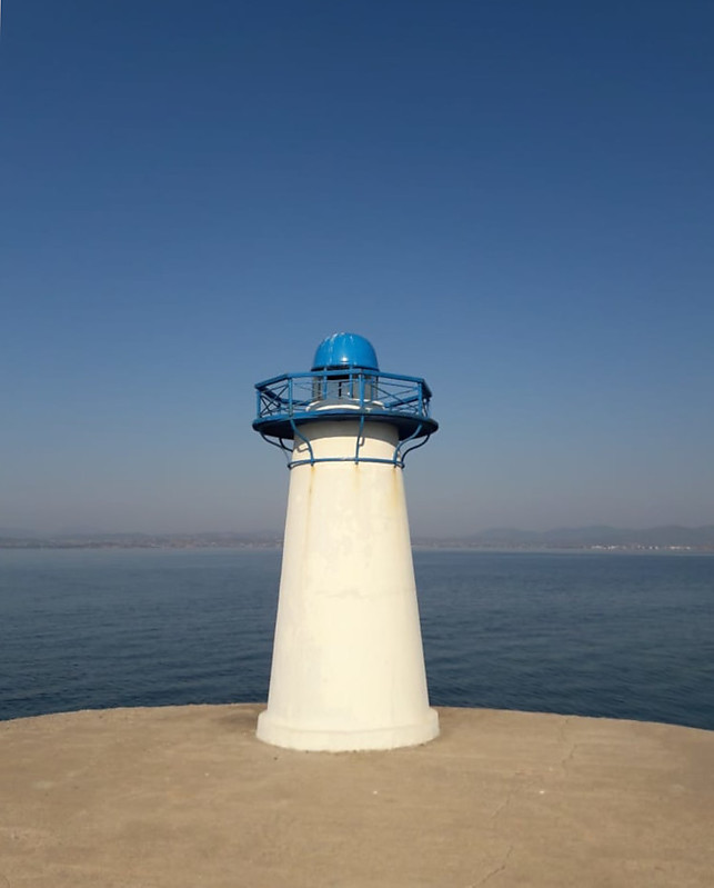 Malakonta / Bomo Club Palmariva Beach Faux light
Lighthouse on the pier of the "Bomo Club Palmariva Beach" hotel at 8am
Keywords: Malakonta;Greece;Faux