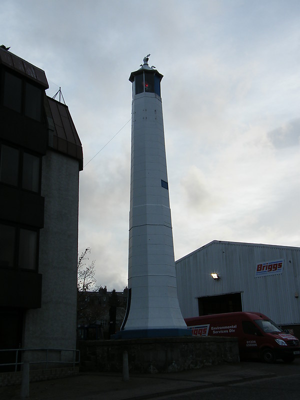 Aberdeen harbour channel upper lighthouse
Keywords: Aberdeen;Scotland;United Kingdom;North Sea