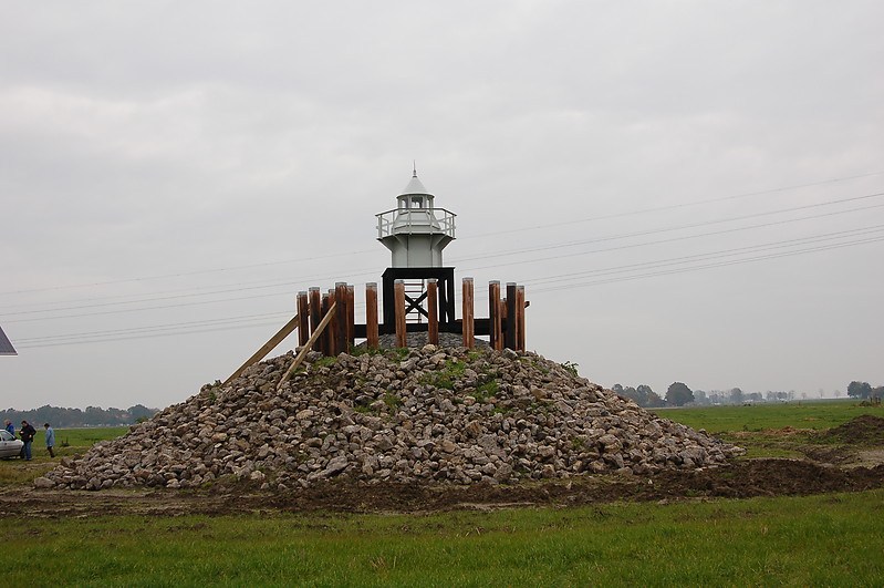 Noordoostpolder / Blokzijl Lighthouse
Keywords: Netherlands;Noordoostpolder