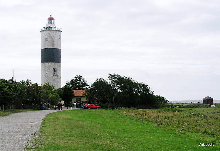 Baltic / Öland / Ölands Södra Udda Lighthouse (Länge Jan)
At Ölands southernmost point.
It seems that Russian p.o.w. were involved in the building of this tower..
Keywords: Oland;Baltic sea;Sweden