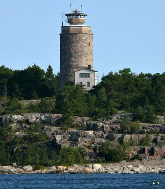 Stockholm Archipelago / Korsö Island - near Sandhamn / Korsö Torn (2)
Former Lighthouse
Keywords: Stockholm Archipelago;Stockholm;Sweden;Baltic sea