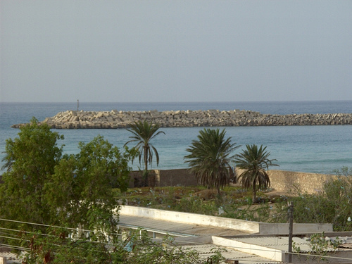 Puntland / Basaso / New harbor Breakwaterhead Light
Keywords: Puntland;Somalia;Basaso