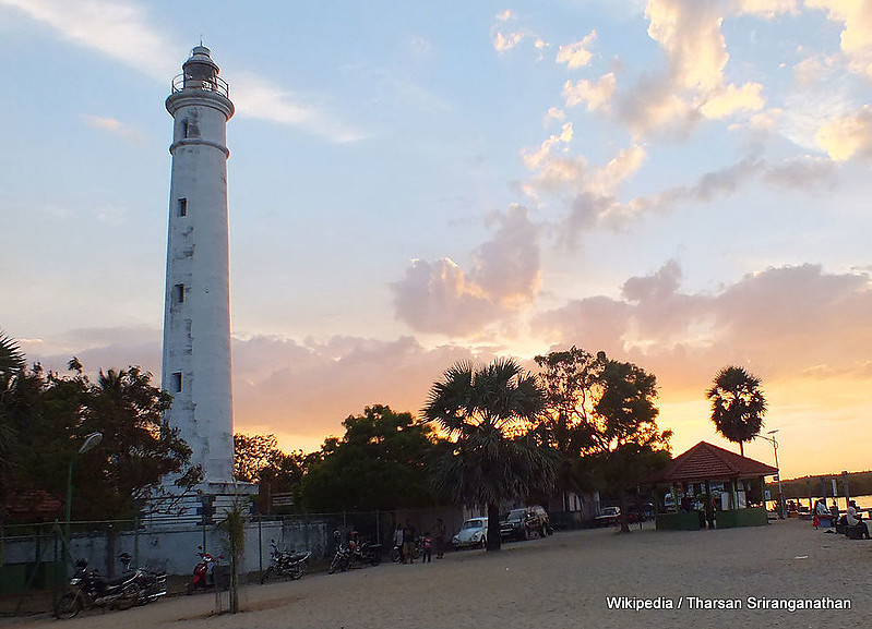 East Coast / Batticaloa Lighthouse
AKA Mattuwaran lighthouse
Keywords: Batticaloa;Sri Lanka;Indian ocean
