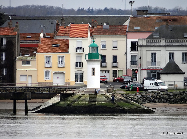 Bay of Biskay / Loire Maritime / Paimboeuf Molehead Light
Keywords: France;Loire;Loire-Atlantique;Paimboeuf
