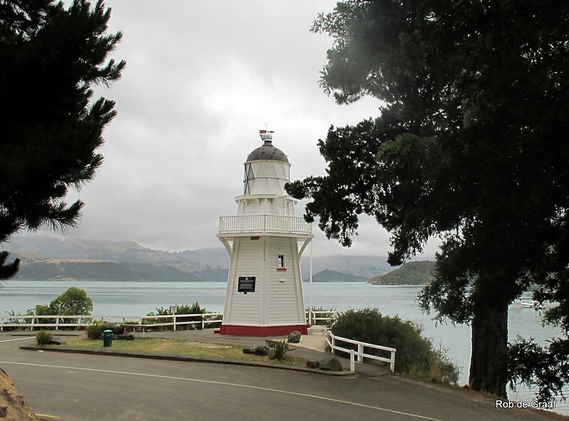 Akaroa Head Lighthouse
Keywords: New Zealand;Pacific ocean