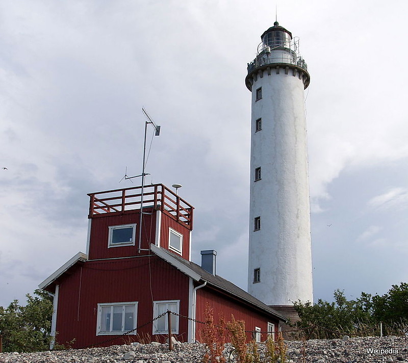 Baltic / Öland / Stora Grundet / Ölands Norra Udde / Länge Erik Lighthouse
( Ölands extreme north, on the  island Stora Grundet )
Keywords: Oland;Baltic sea;Sweden
