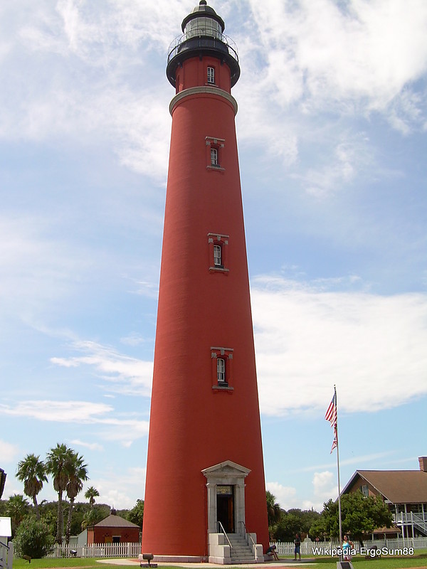 Florida / Ponce de Leon Inlet Lighthouse.
First lit 1887
Deactivated 1970
Reactivated 1982
Keywords: Florida;United States;Atlantic ocean