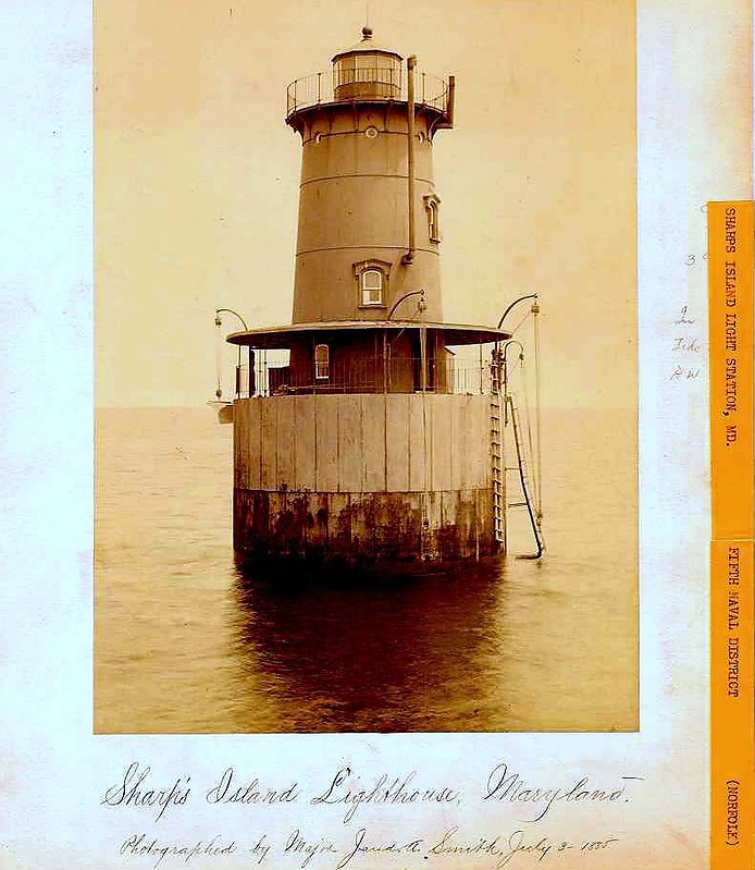 Maryland / Chesapeake Bay / Sharps Island Lighthouse
Picture U.S. Coast Guard / Major Smith 03-07-1885
Keywords: Chesapeake Bay;Maryland;United States;Historic