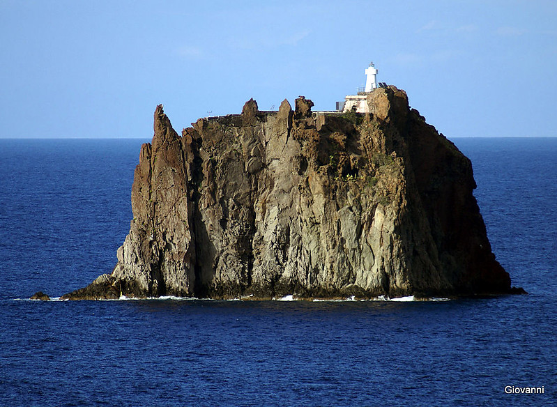 Tyrrhenian Sea / Aeolian Islands / Strombolicchio Lighthouse
Keywords: Tyrrhenian Sea;Italy;Aeolian islands