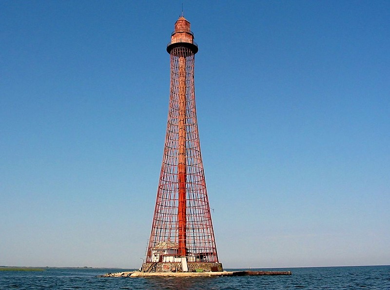 Black Sea / Entrance Dnipro (Dnieper) River / Stanislaus - Adzhyholskyy Range Rear Lighthouse
Designed 1919 by Vladimir Grigorievich Shukhov
Keywords: Ukraine;Black sea;Dnieper;Offshore