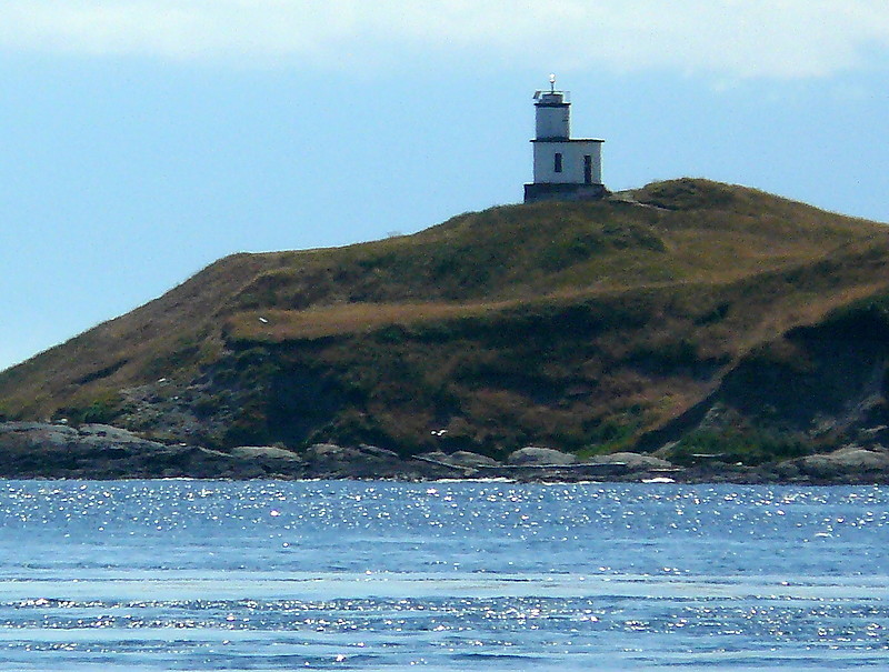 Washington State / San Juan Island - S.E. Point / Cattle Point Lighthouse (2)
Keywords: San Juan Islands;Washington;United States