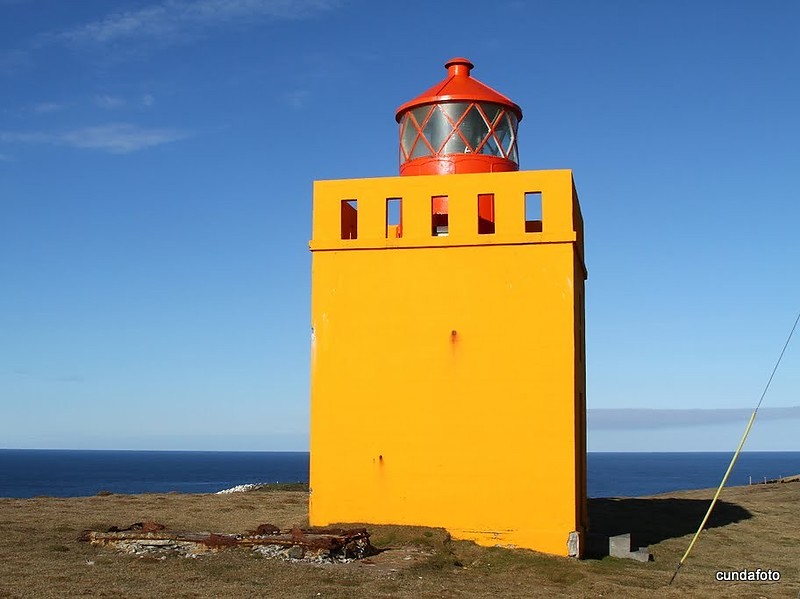 Nordurland Eystra / Raudin?pur Lighthouse (2)
A beautifull and rare picture on the remote edge of the North-Eastern peninsula.
Keywords: Iceland;Atlantic ocean