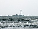 Sulina2C_beach_and_lighthouse.jpg