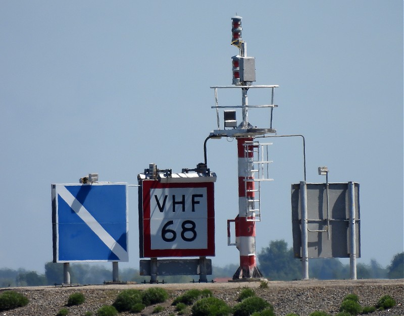 OOSTERSCHELDE - Roompot Locks - Inner Port - S Breakwater - Head light
Keywords: Netherlands;Oosterschelde