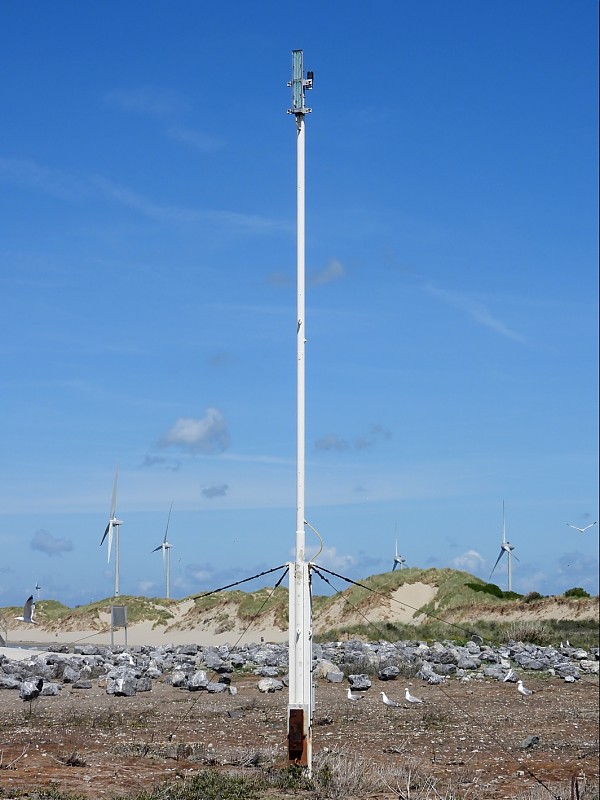 OOSTERSCHELDE - Roompot Locks - Ldg Lts Front light
Keywords: Netherlands;Oosterschelde