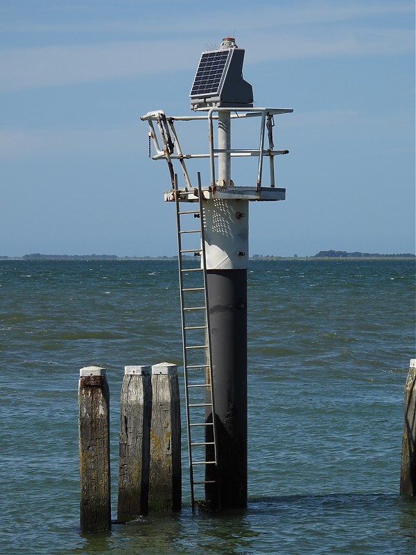 OOSTERSCHELDE - Colijnsplaat - E Jetty - Head light
Keywords: Netherlands;Oosterschelde