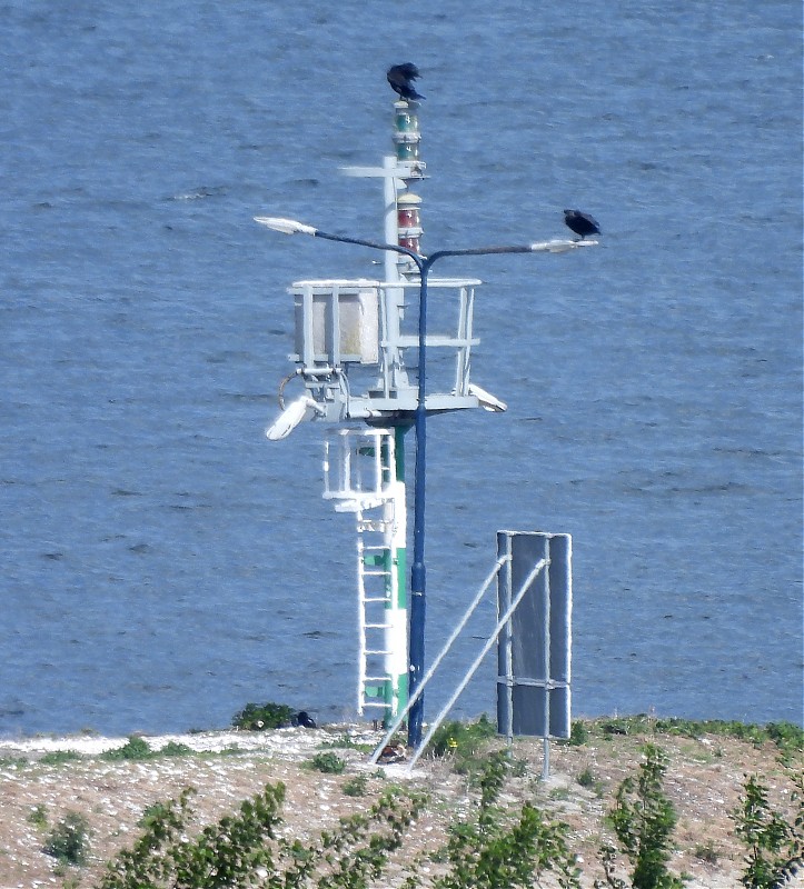 OOSTERSCHELDE - Krammer Locks - Yacht Lock - W entrance W Mole Head light
Keywords: Netherlands;Oosterschelde