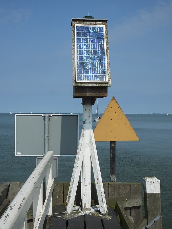 FRIESLAND - IJsselmeer - Hindeloopen light
Keywords: Ijsselmeer;Netherlands