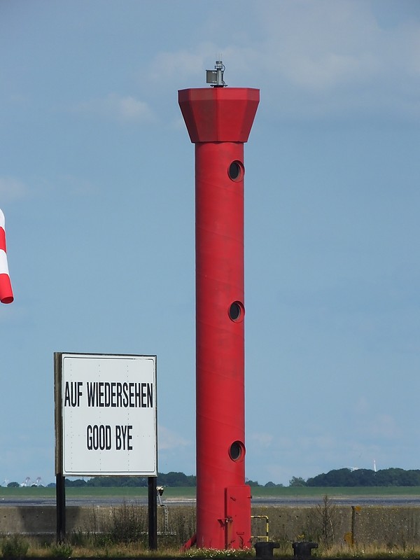 WILHELMSHAVEN - Neuer Vorhafen - E Mole - Head light
Keywords: North Sea;Wilhelmshaven;Germany