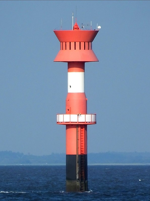 WESER - Dwarsgat - Ldg Lts Front light
Keywords: Bremerhaven;Germany;North sea;Offshore