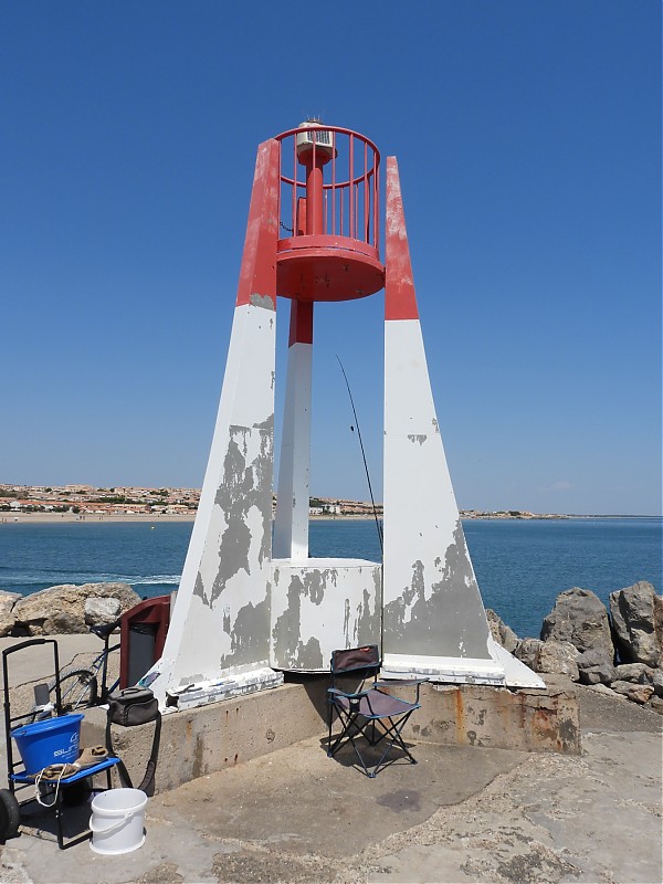 NARBONNE-PLAGE - S Breakwater - Head light
Keywords: France;Mediterranean sea;Languedoc-Roussillon