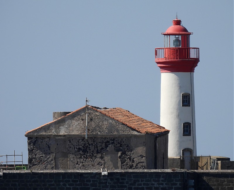 AGDE - Île Brescou Lighthouse
Keywords: France;Mediterranean sea;Languedoc-Roussillon;Agde