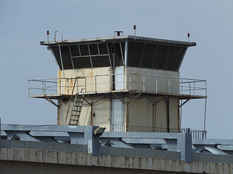 FRÉJUS - Control Tower light
Keywords: Frejus;France;Mediterranean sea