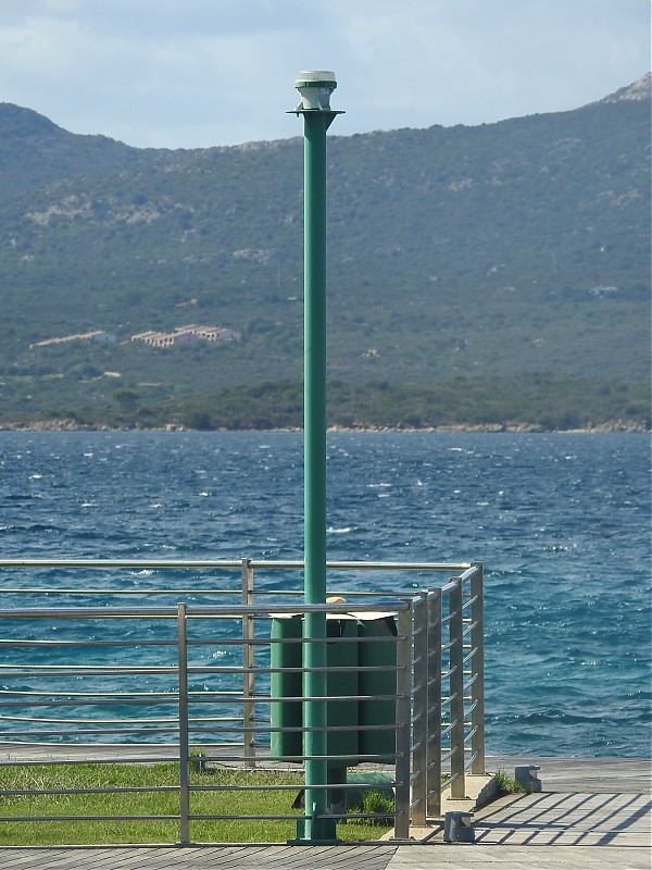 SARDINIA - Golfo Aranci - Marina Entrance W Side light
Keywords: Sardinia;Italy;Mediterranean sea;Golfo Aranci