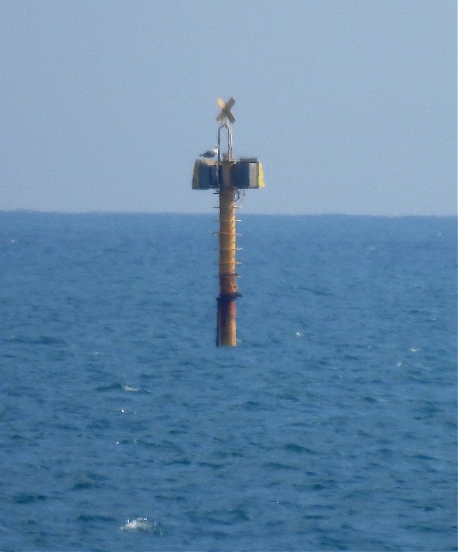 CASTIGLIONE DELLA PESCAIA - beacon
Keywords: Tyrrhenian sea;Italy;Offshore