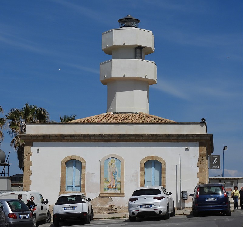 SCOGLITTI - Lighthouse
Keywords: Sicily;Italy;Mediterranean sea