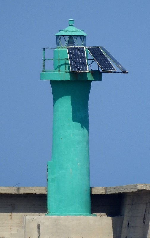 SIBARI / CORIGLIANO CALABRO - North Mole Head lighthouse
Keywords: Sibari;Corigliano;Italy;Golfo di Corigliano;Mediterranean sea