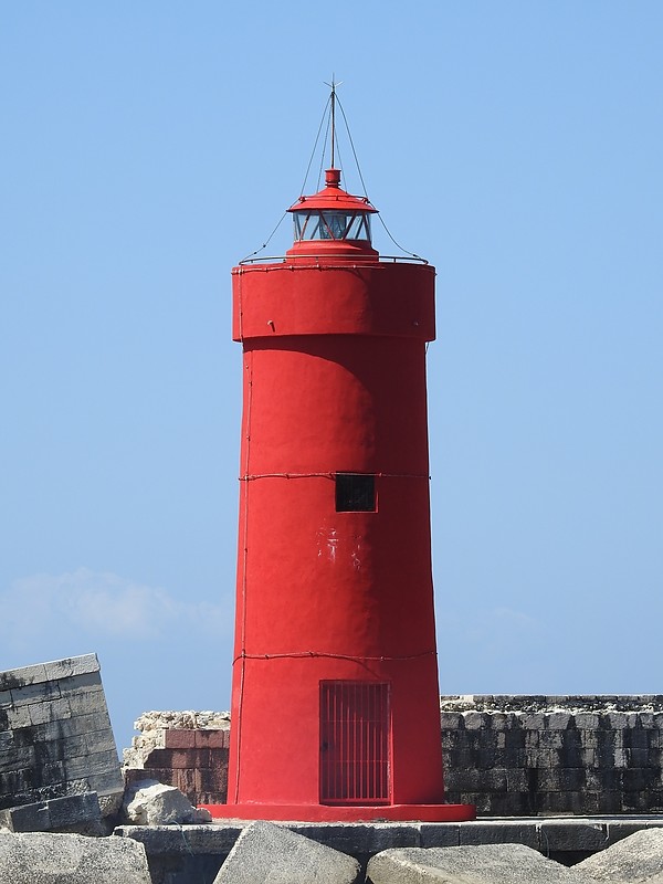 TARANTO - Mar Grande - Isolotto San Paolo - Breakwater Head Lighthouse
Keywords: Apulia;Italy;Mediterranean sea;Taranto